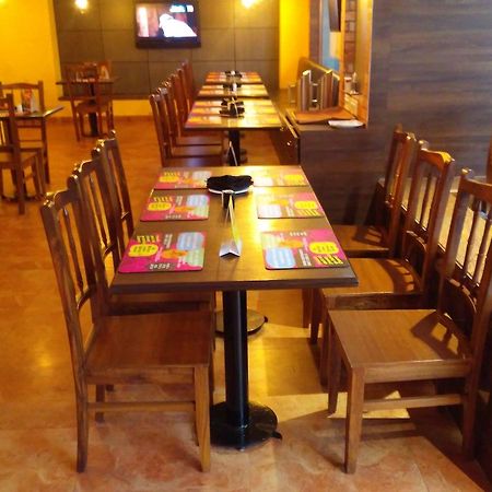 Hotel Ira By Orchid Mumbai T-2 International Airport Extérieur photo