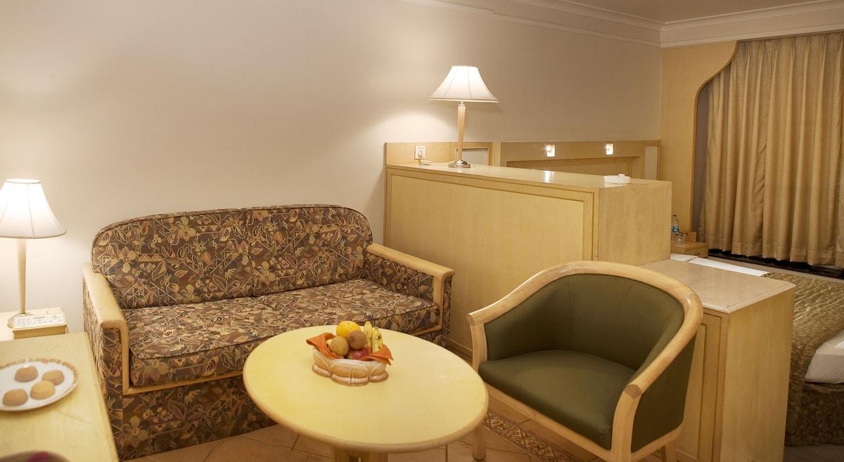 Hotel Ira By Orchid Mumbai T-2 International Airport Extérieur photo